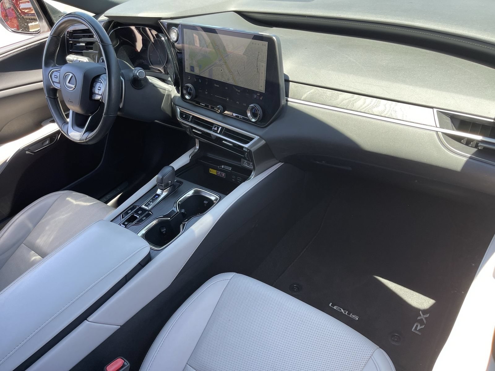 2023 Lexus RX 350 - Photo 14