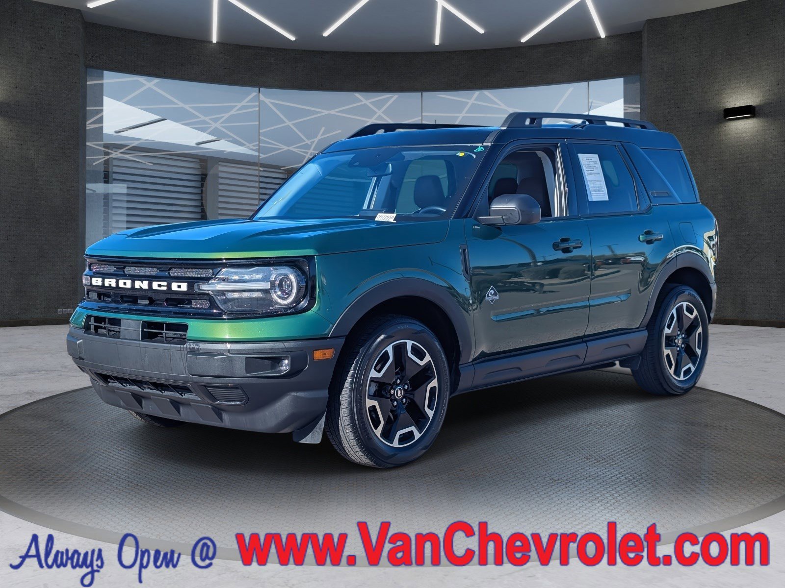 2023 Ford Bronco Sport Outer Banks's photo