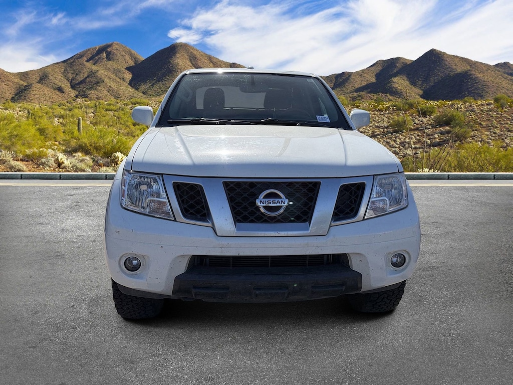Used 2017 Nissan Frontier PRO-4X Truck Crew Cab