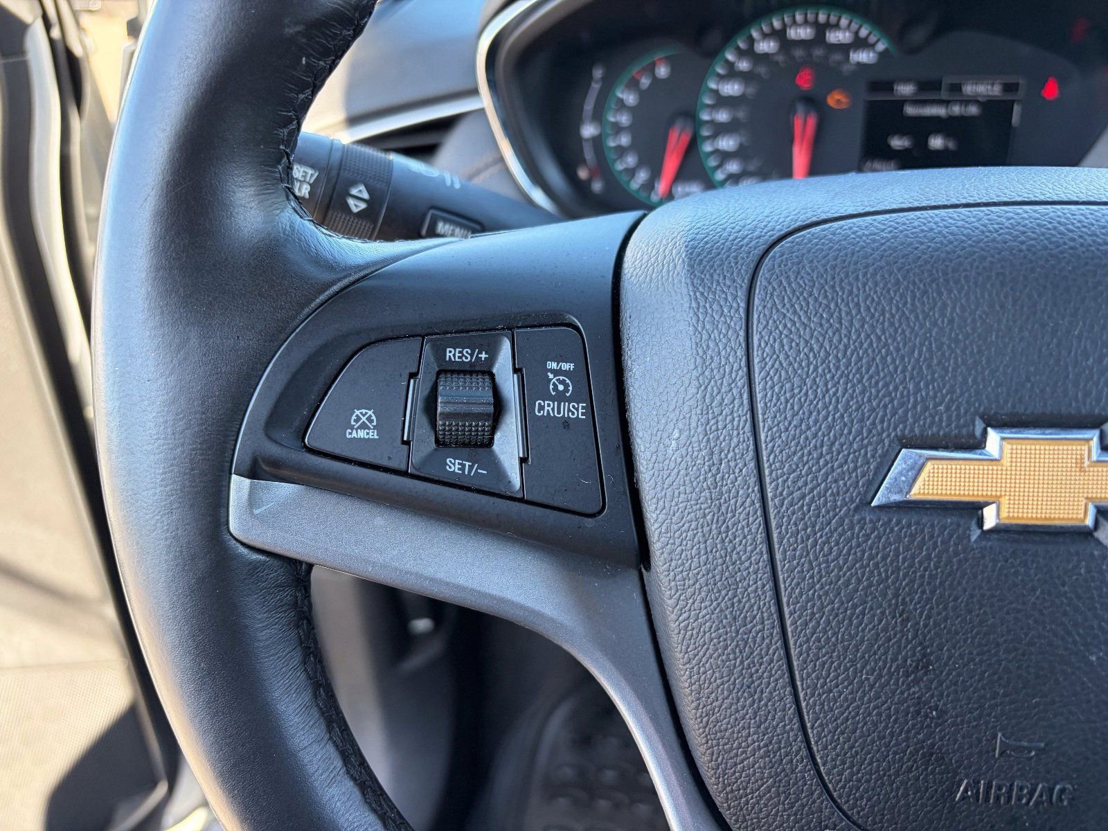 2022 Chevrolet Trax LT - Photo 25