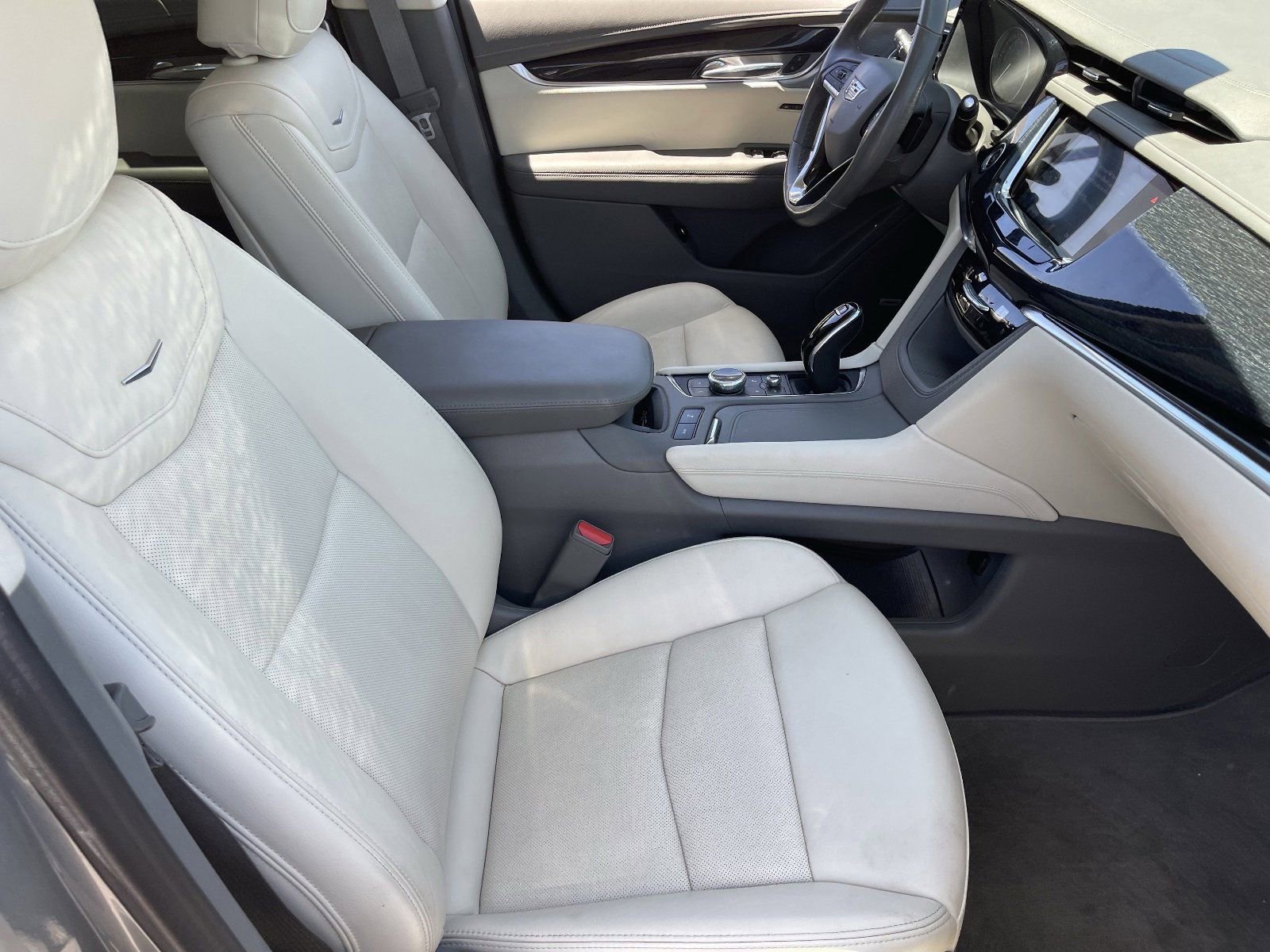 2023 Cadillac XT6 Premium Luxury - Photo 12