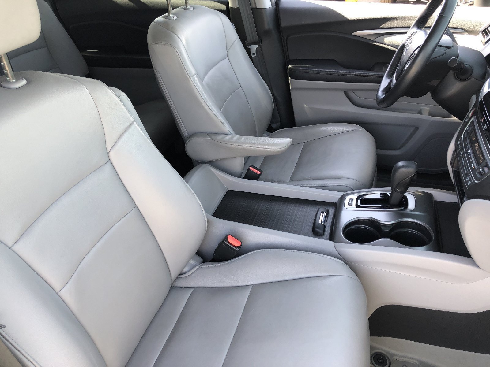 2018 Honda Pilot EX-L - Photo 11