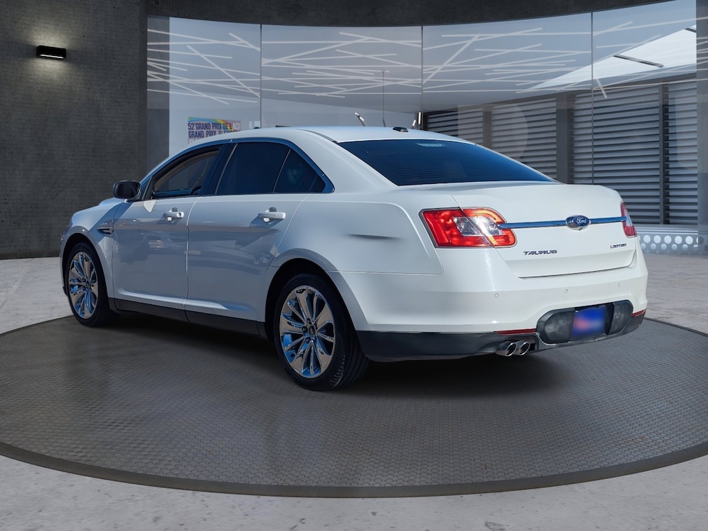 Used 2010 Ford Taurus Limited Sedan