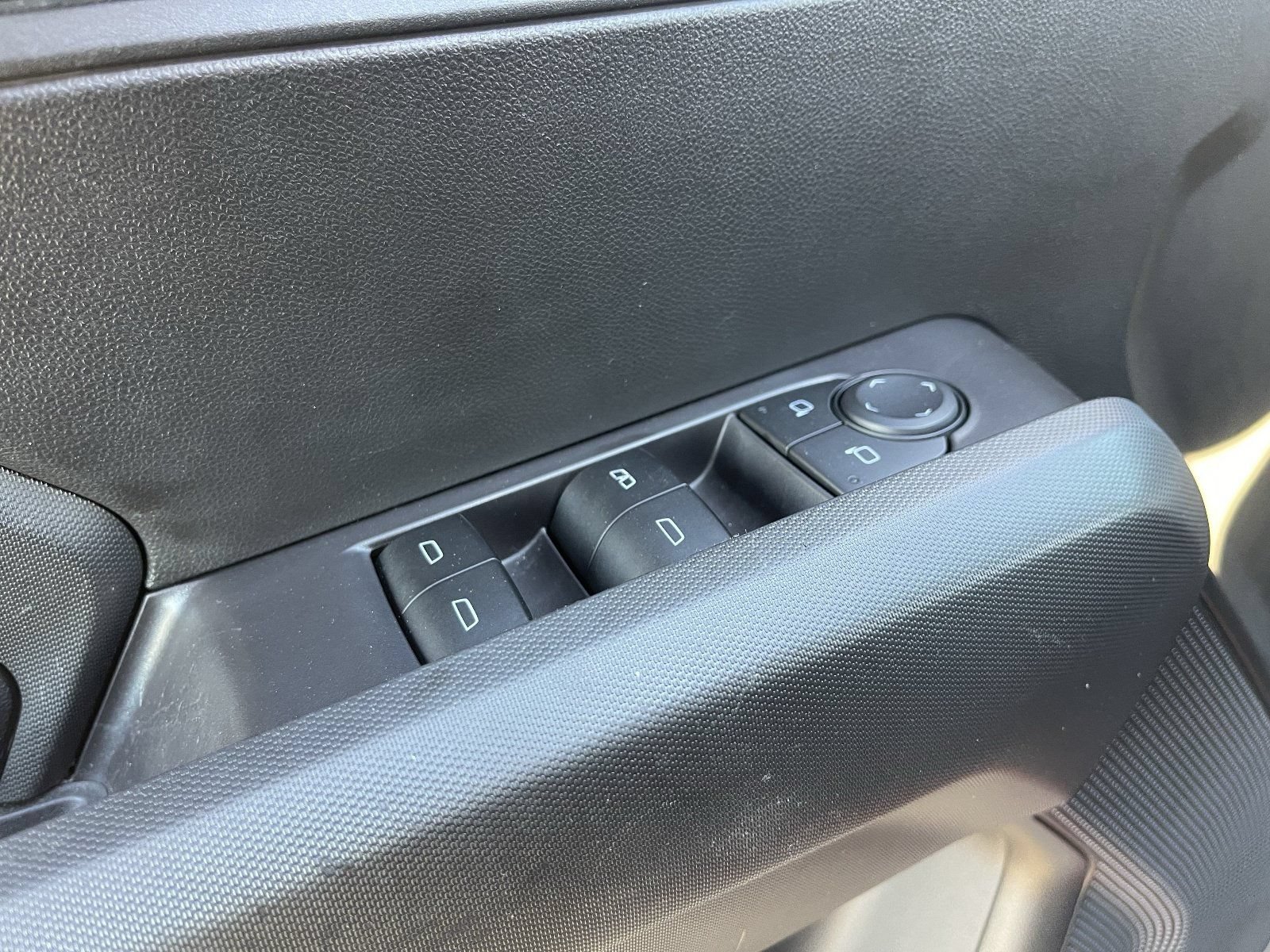 2026 Chevrolet Colorado Trail Boss - Photo 21
