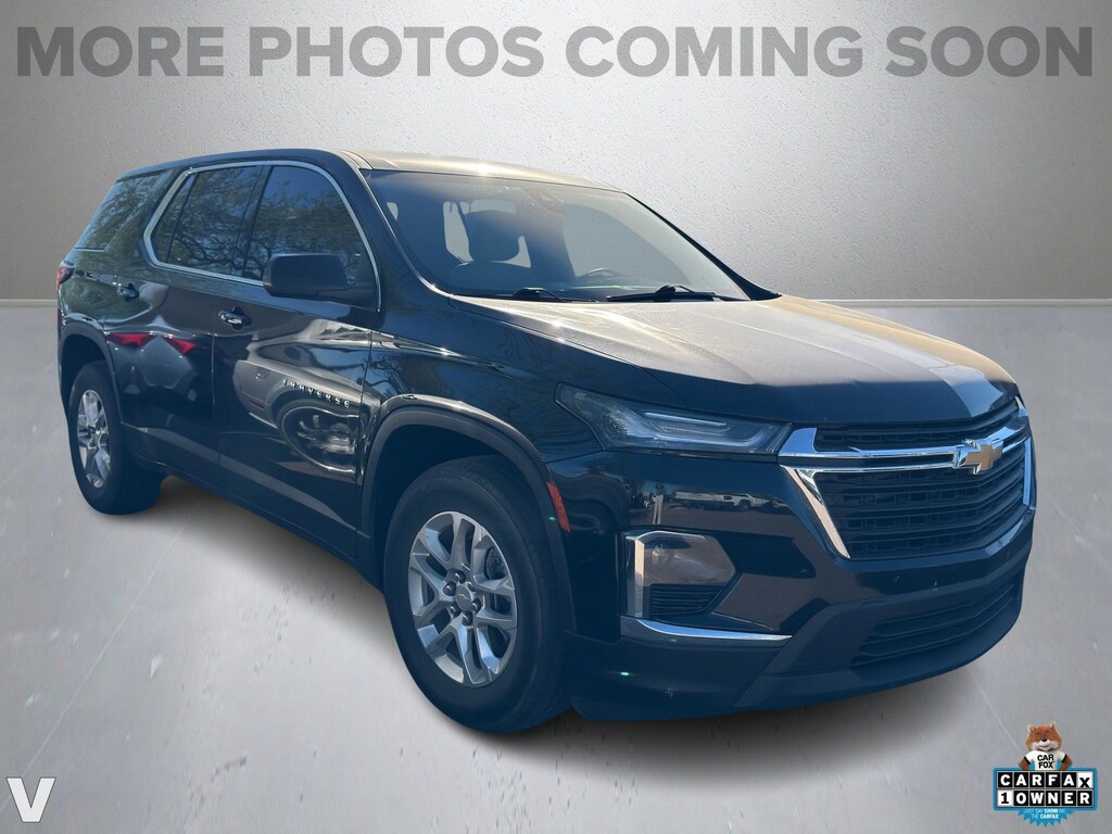 Used 2023 Chevrolet Traverse LS SUV