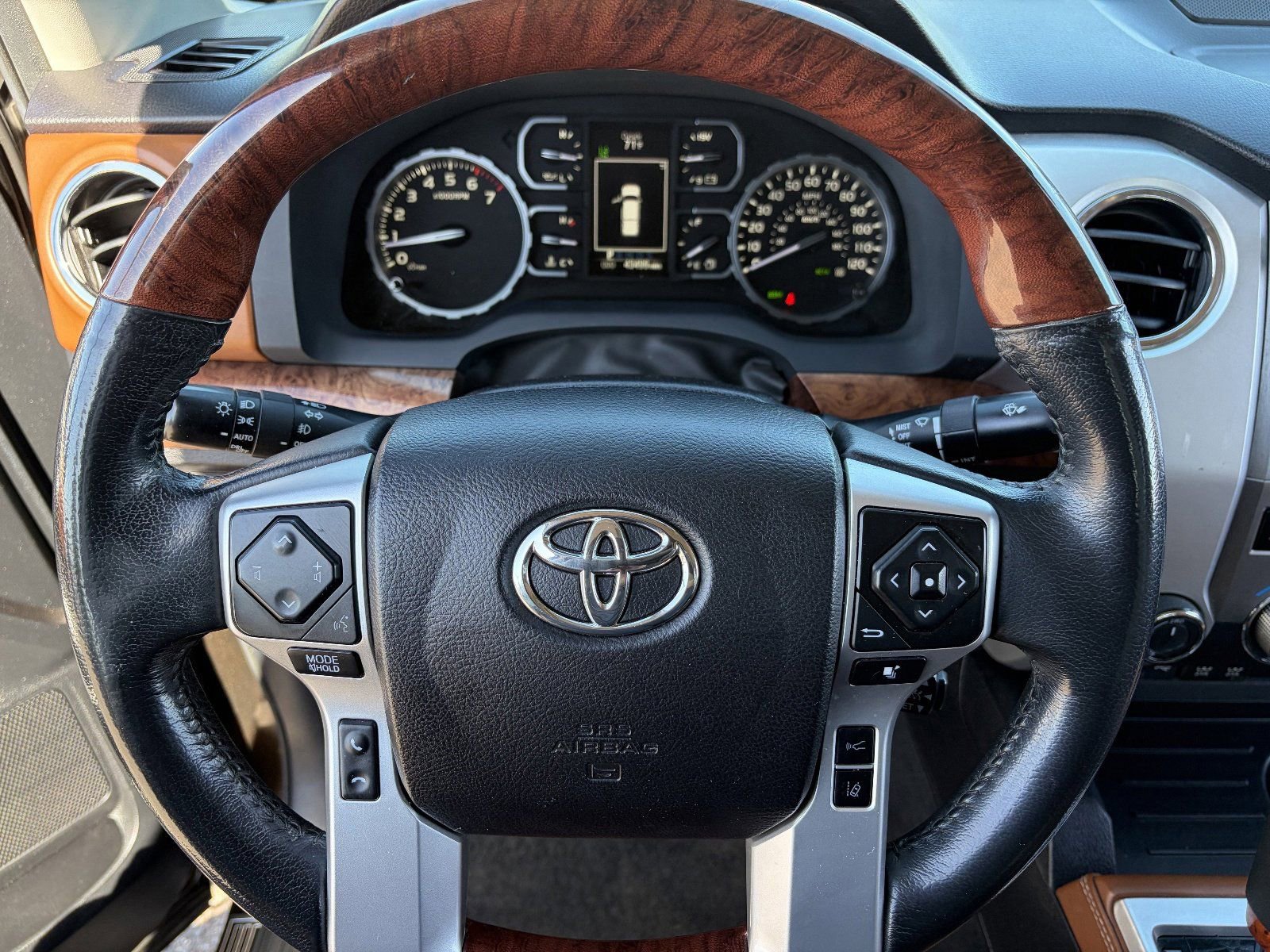 2021 Toyota Tundra 1794 Edition - Photo 23