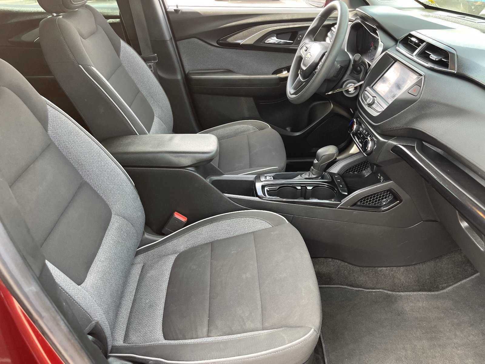 2023 Chevrolet TrailBlazer LS - Photo 12