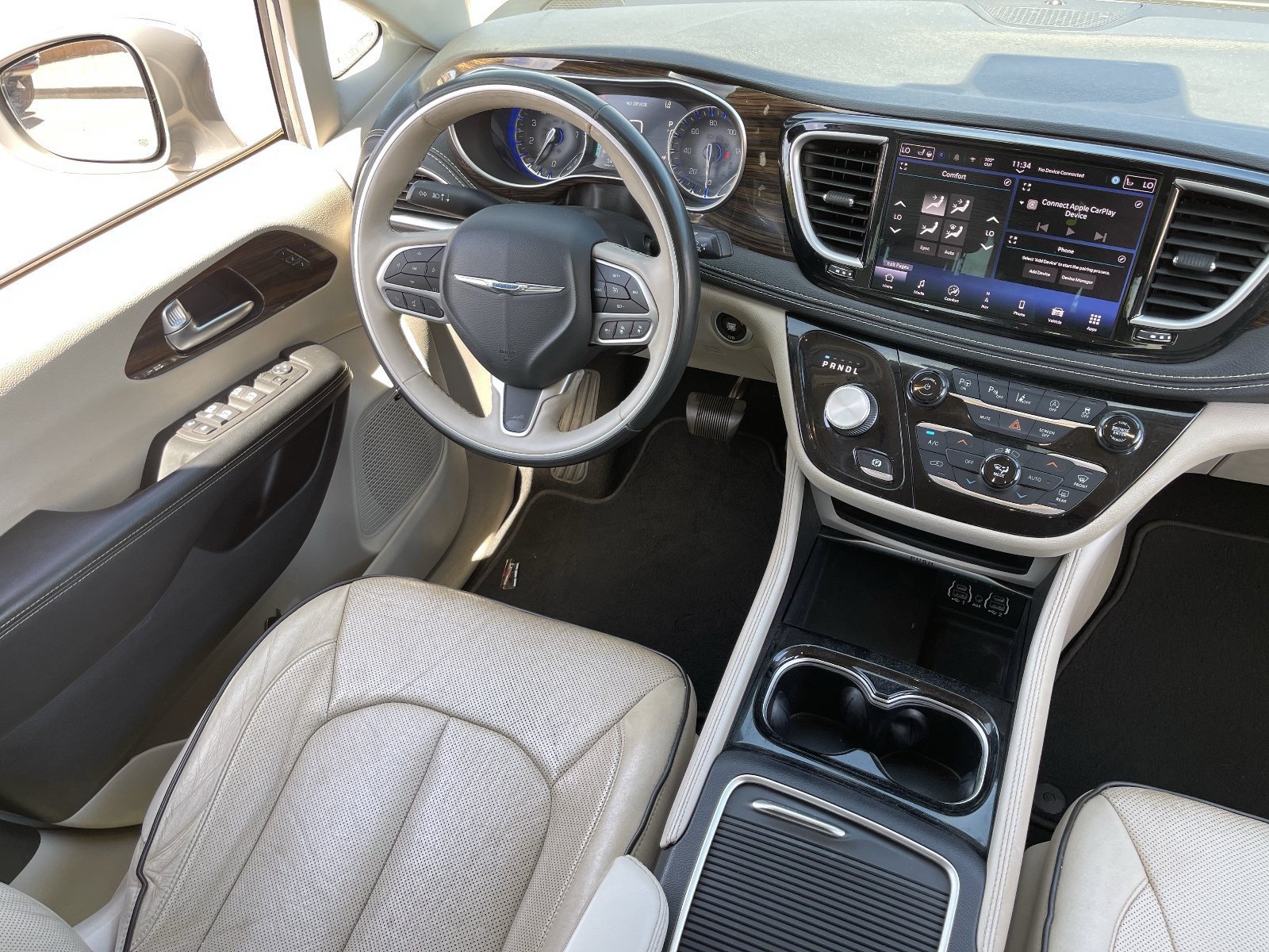 2021 Chrysler Pacifica Limited - Photo 16