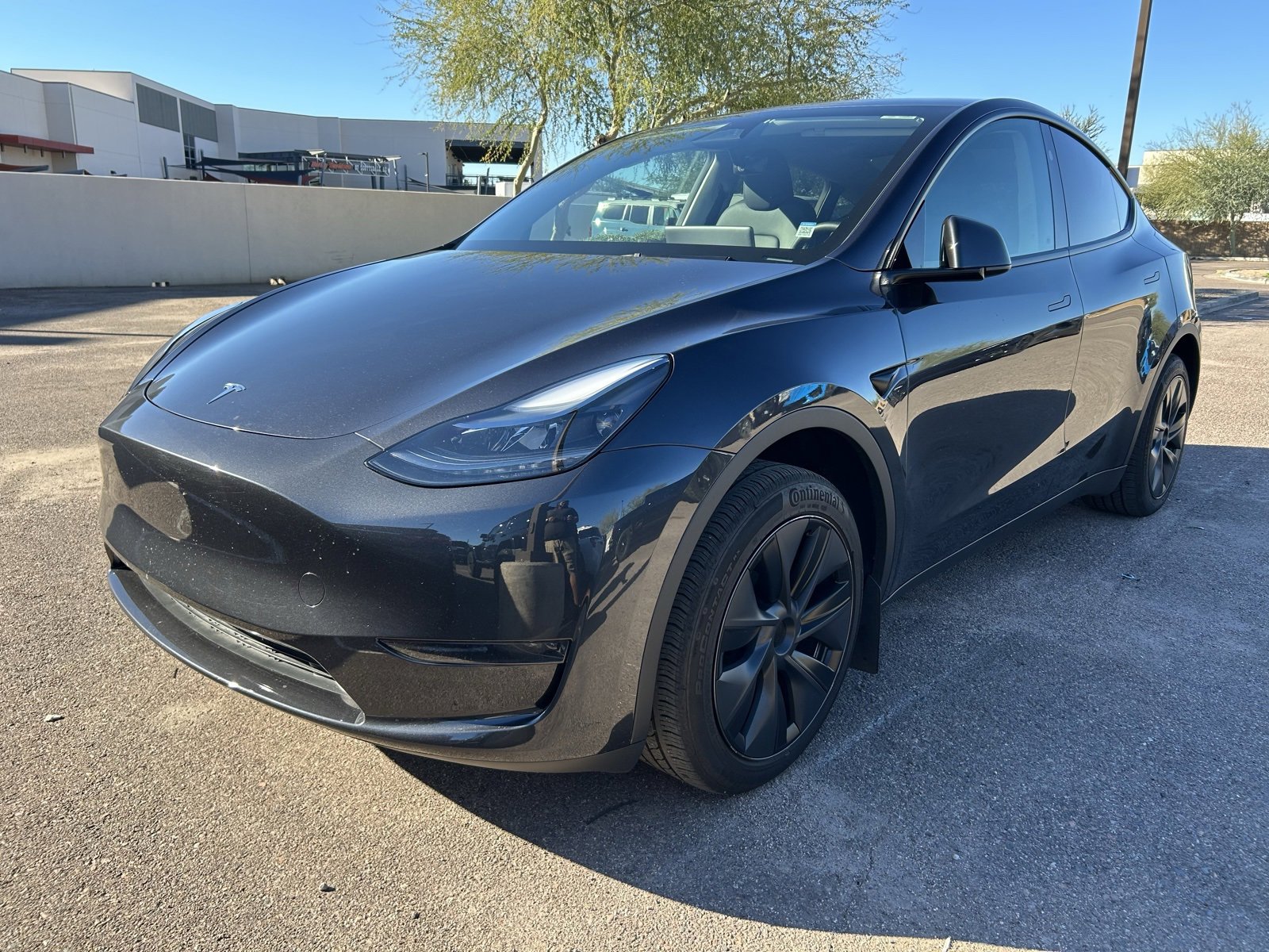 2024 Tesla Model Y Long Range's photo