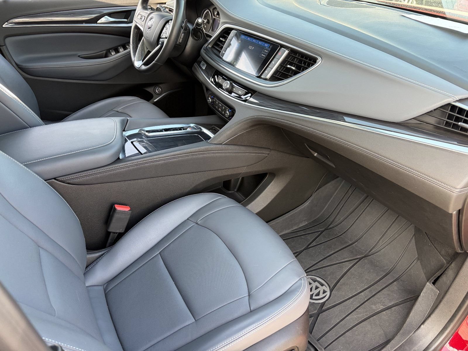2023 Buick Enclave Essence - Photo 13