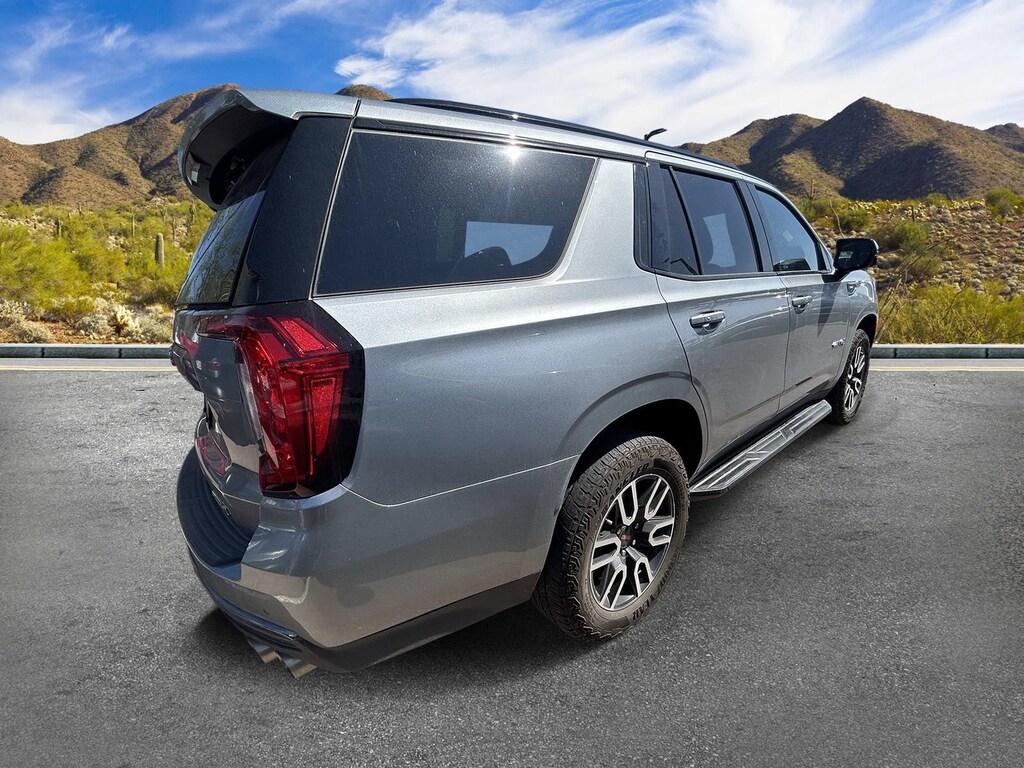 Used 2024 GMC Yukon AT4 SUV