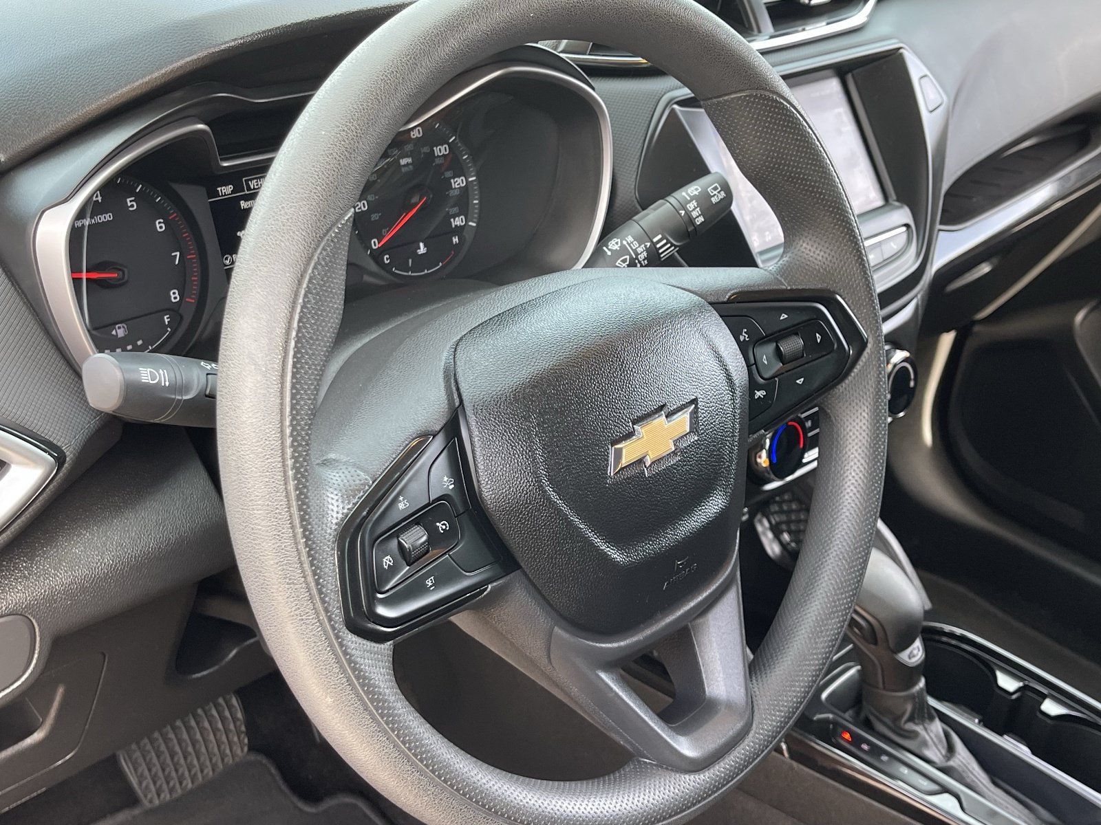 2023 Chevrolet TrailBlazer LS - Photo 24