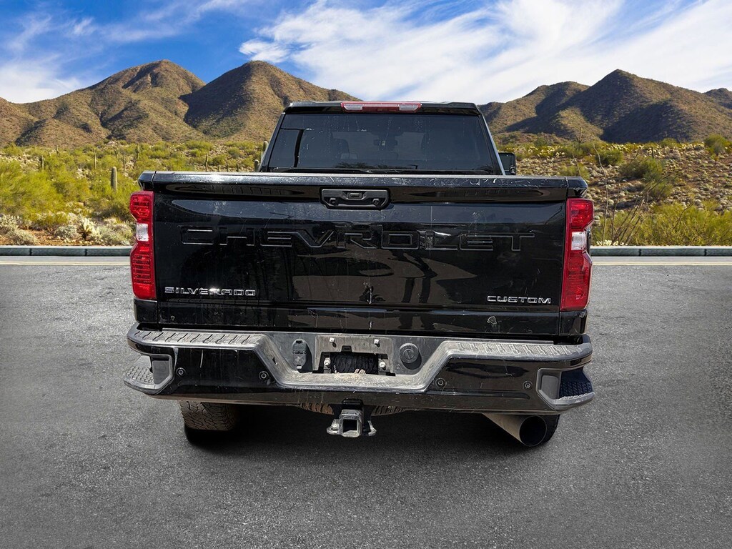 Used 2025 Chevrolet Silverado 2500 HD Custom Truck
