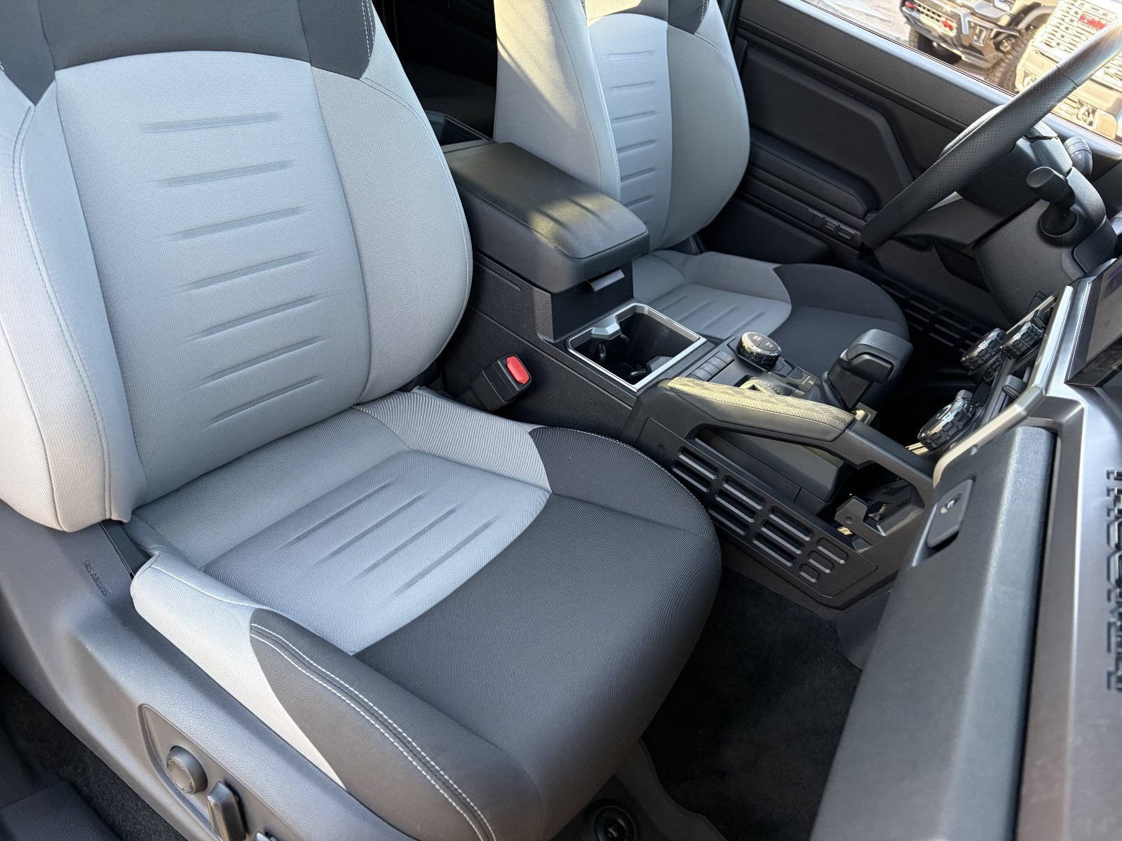 2024 Toyota Tacoma TRD Sport - Photo 12