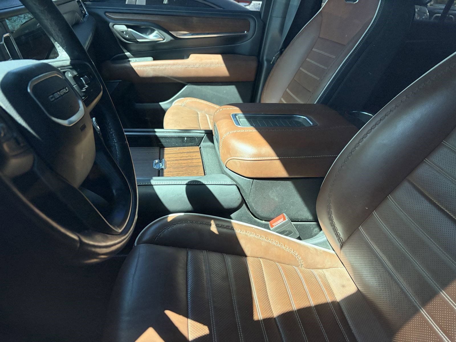 2023 GMC Yukon XL Denali Ultimate - Photo 11