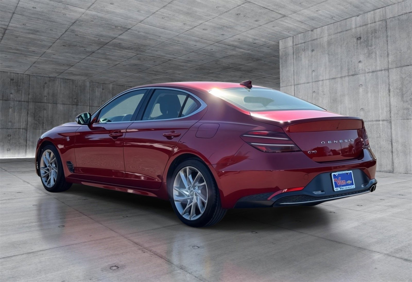 2022 Genesis G70 2.0T photo 3