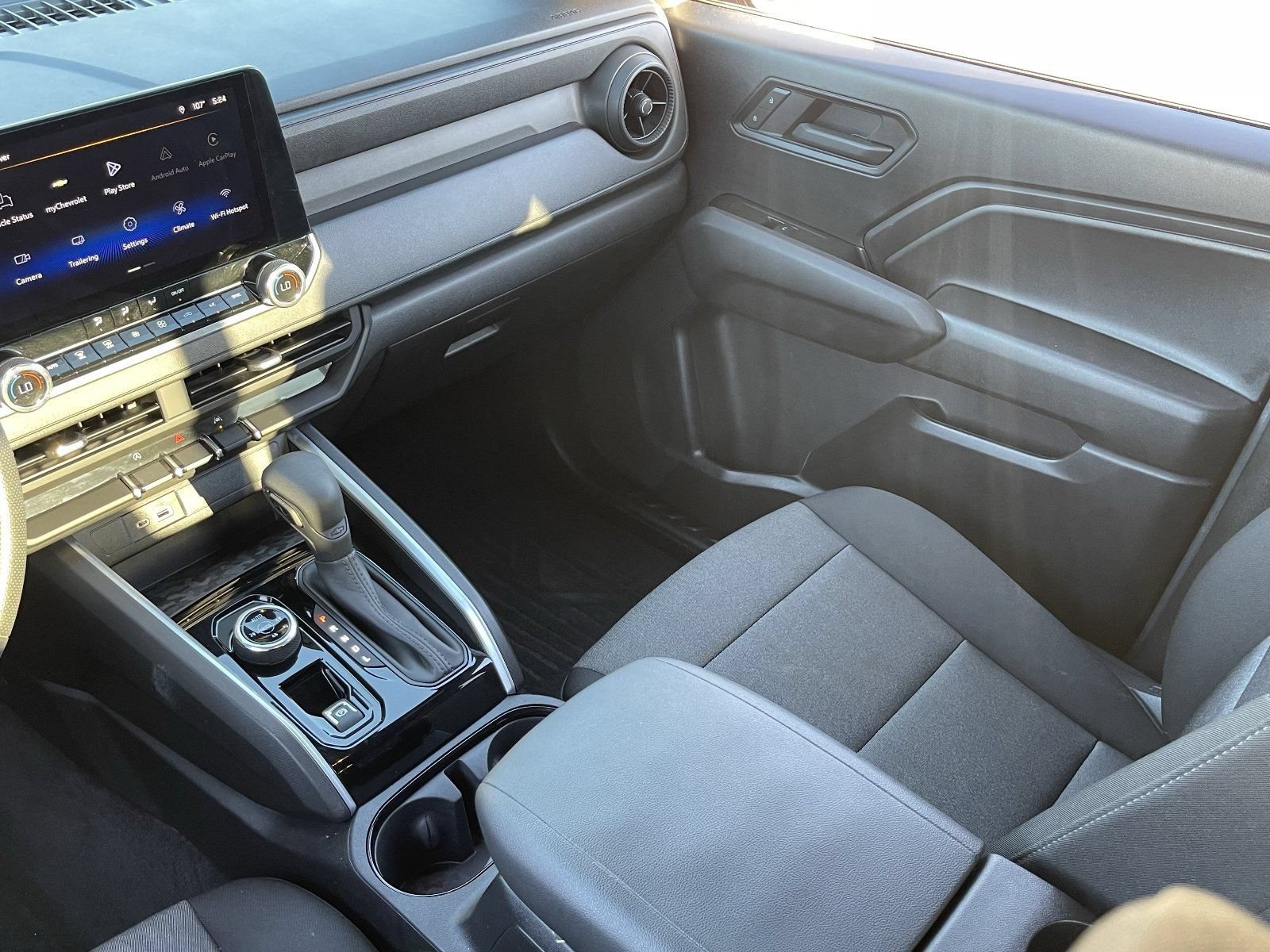 2026 Chevrolet Colorado Trail Boss - Photo 16