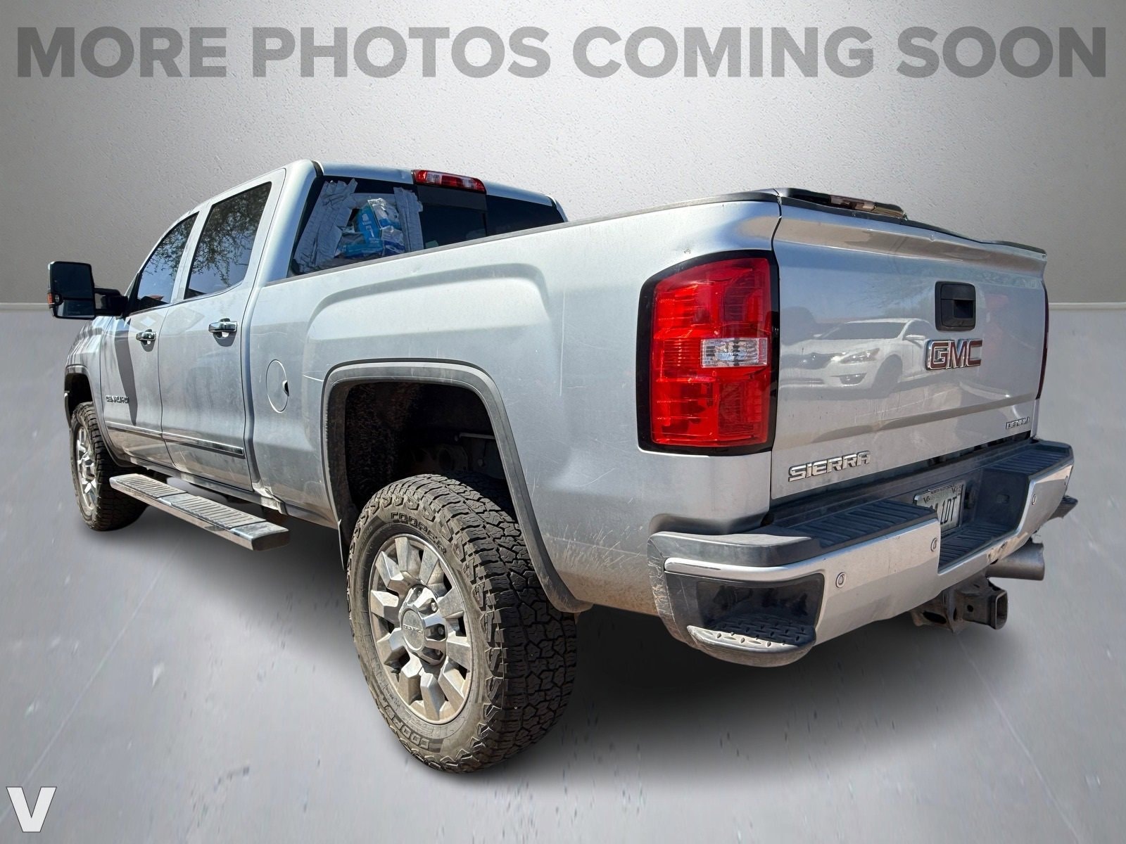 Image of 2018 GMC Sierra 2500 HD Denali Truck Crew Cab