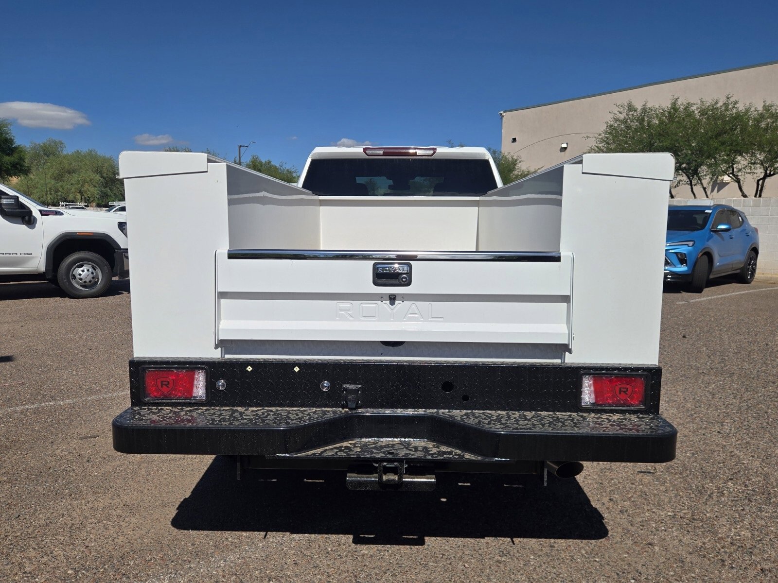 2025 Gmc Sierra 2500 HD Pro photo 4