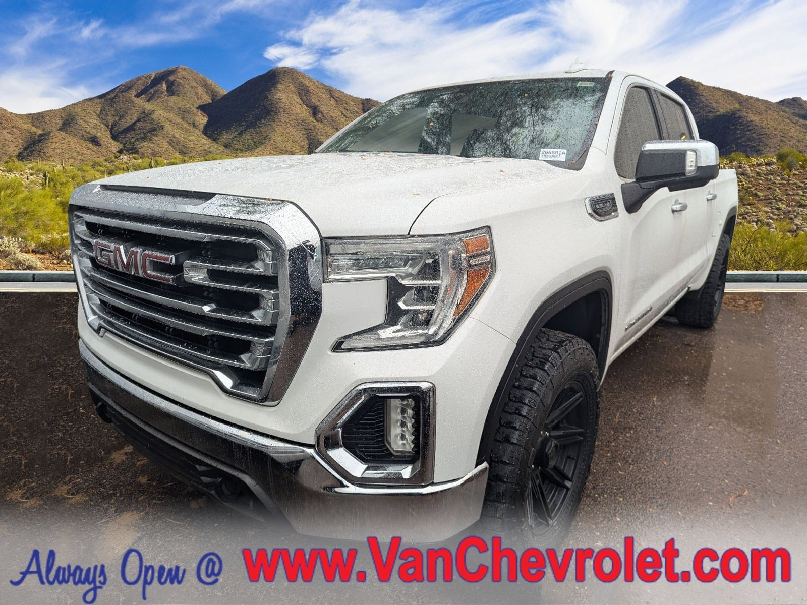 2019 GMC Sierra 1500 SLT's photo