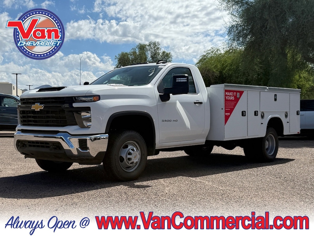New 2025 Chevrolet Silverado 3500 HD Chassis Cab Work Truck Truck Regular Cab