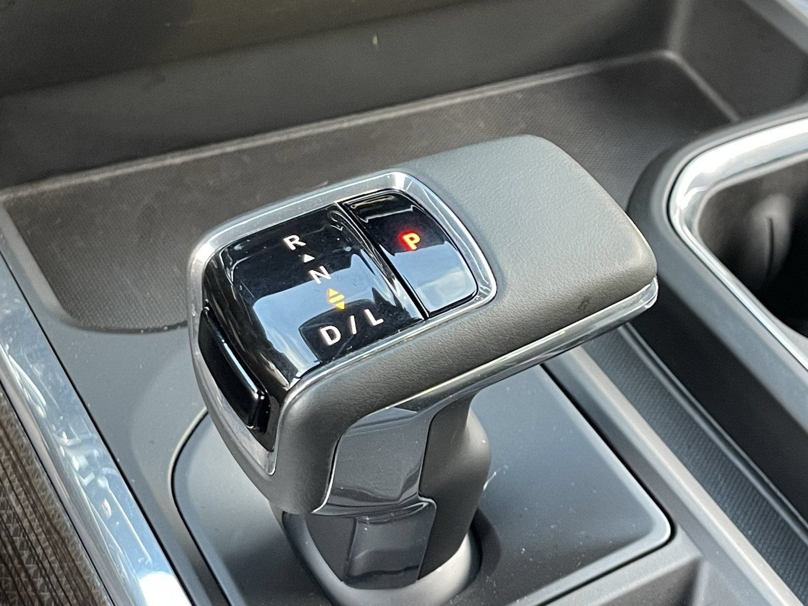 2024 Chevrolet Silverado 1500 RST - Photo 25