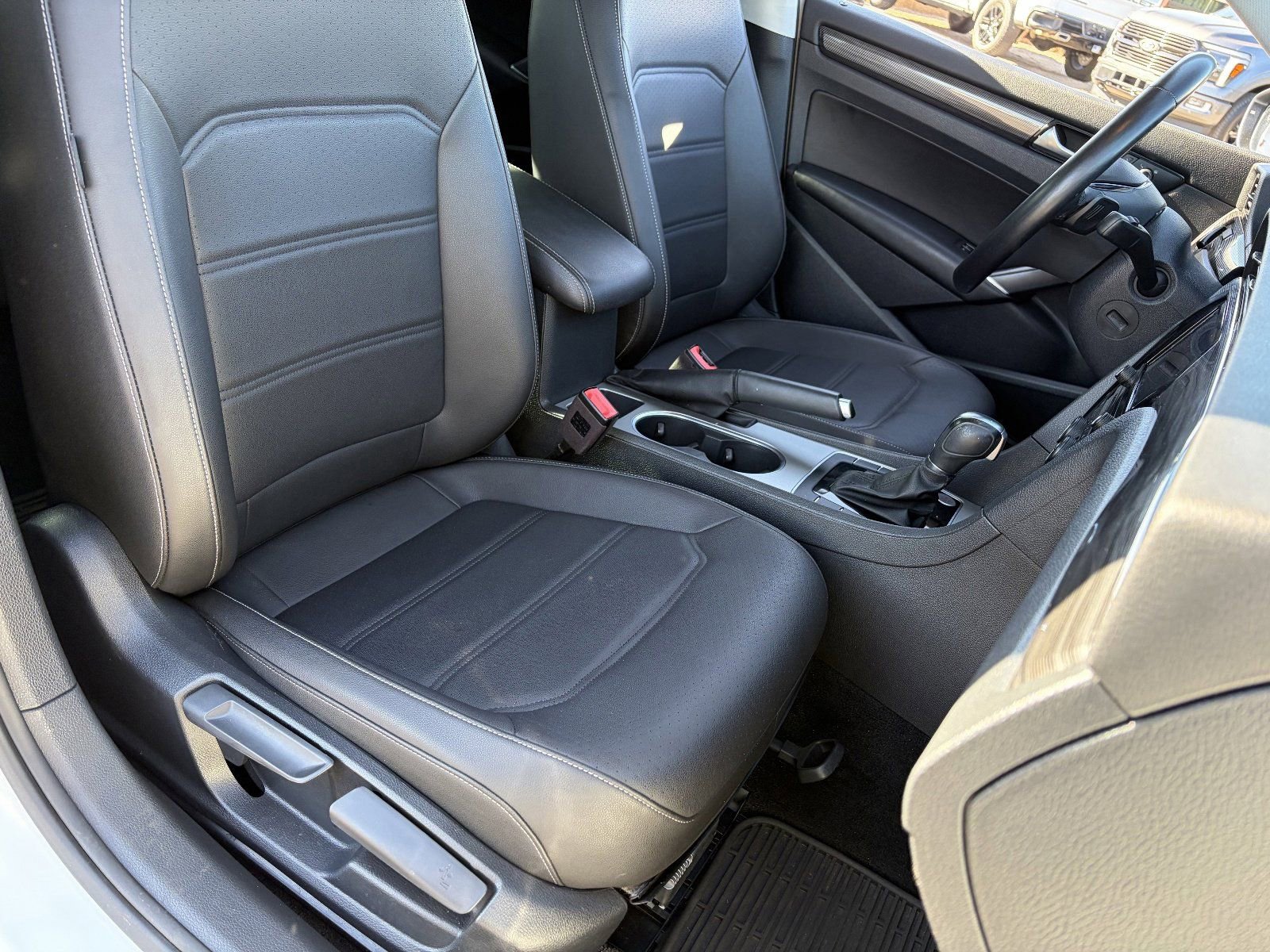 2020 Volkswagen Passat R-Line - Photo 11