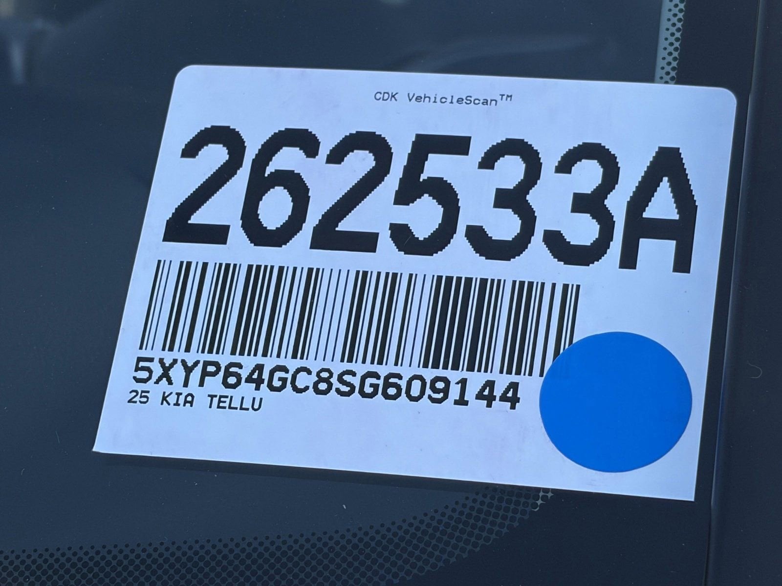 2025 Kia Telluride S - Photo 33