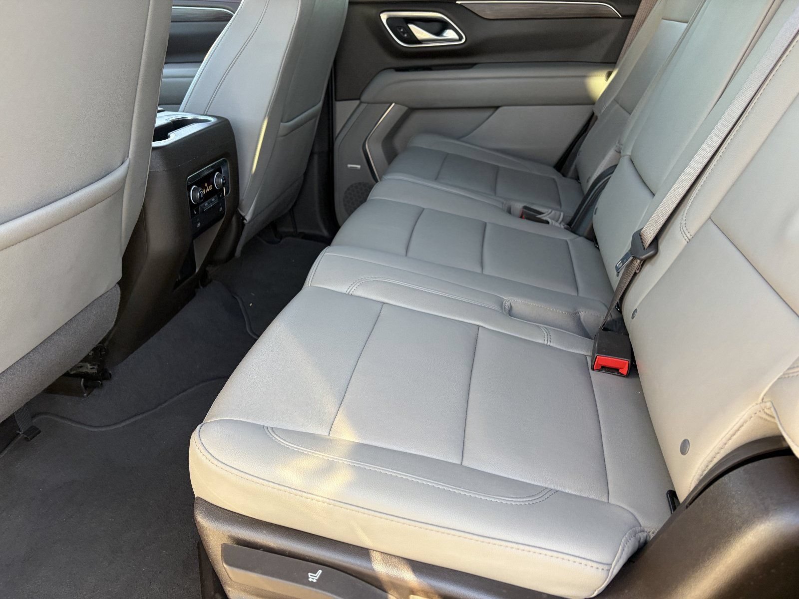 2022 Chevrolet Tahoe LT - Photo 18