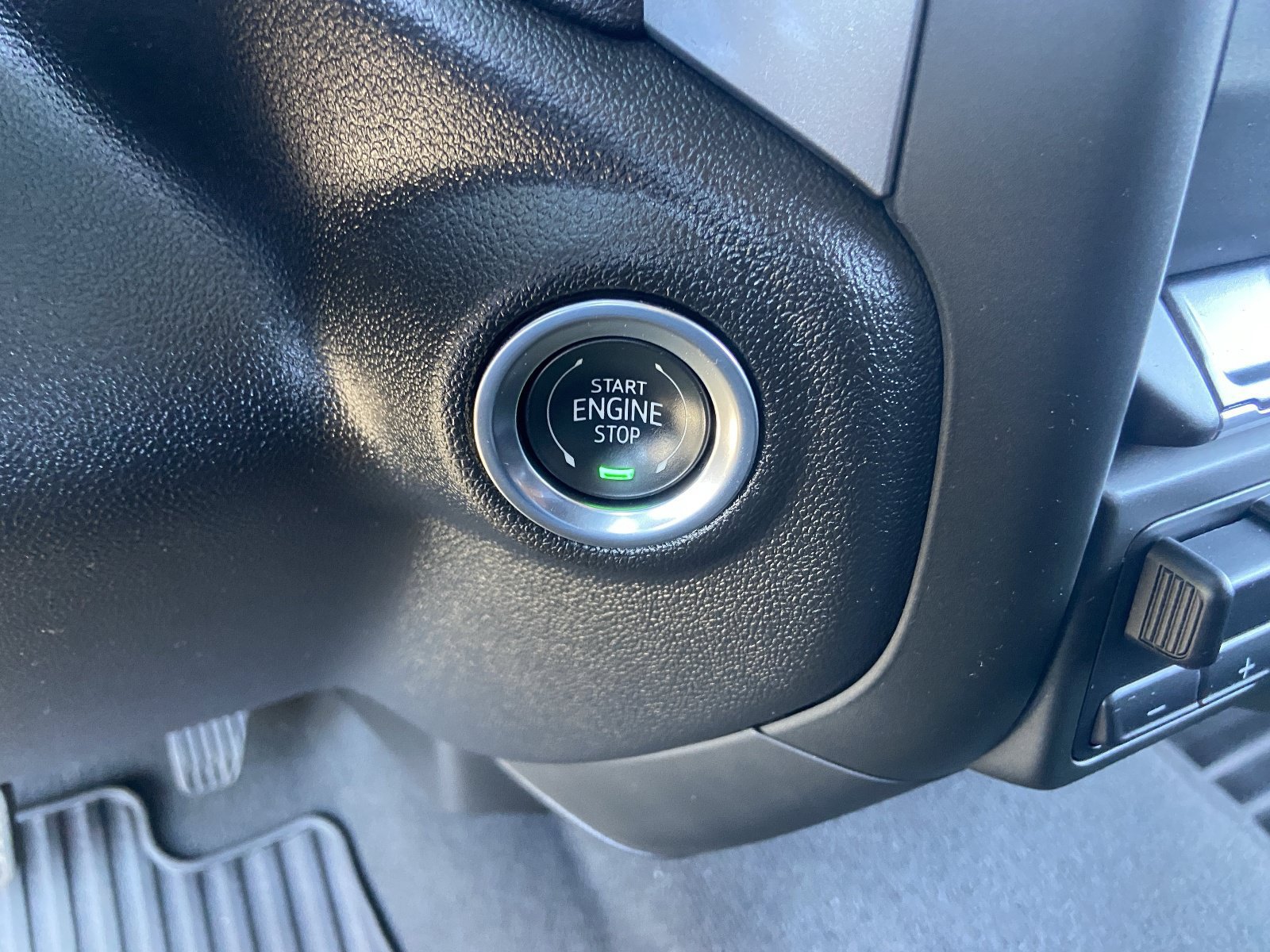 2025 GMC Sierra 1500 Pro - Photo 24