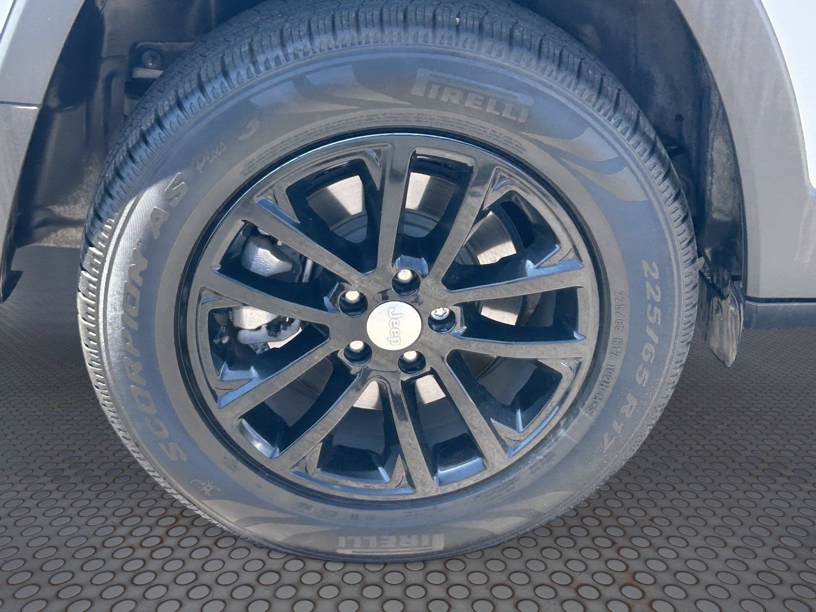 2021 Jeep Cherokee Latitude Lux - Photo 10