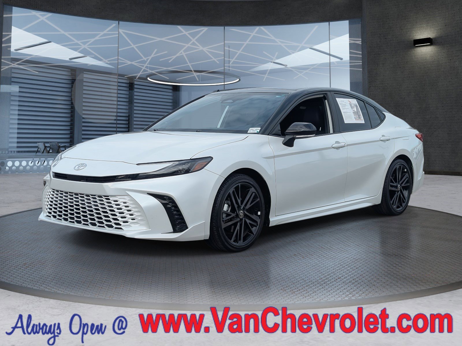 2025 Toyota Camry XSE's photo