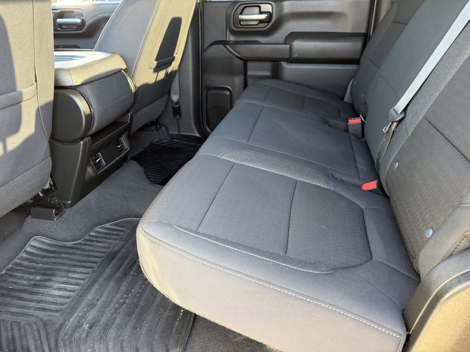 2021 Chevrolet Silverado 2500HD LT - Photo 18