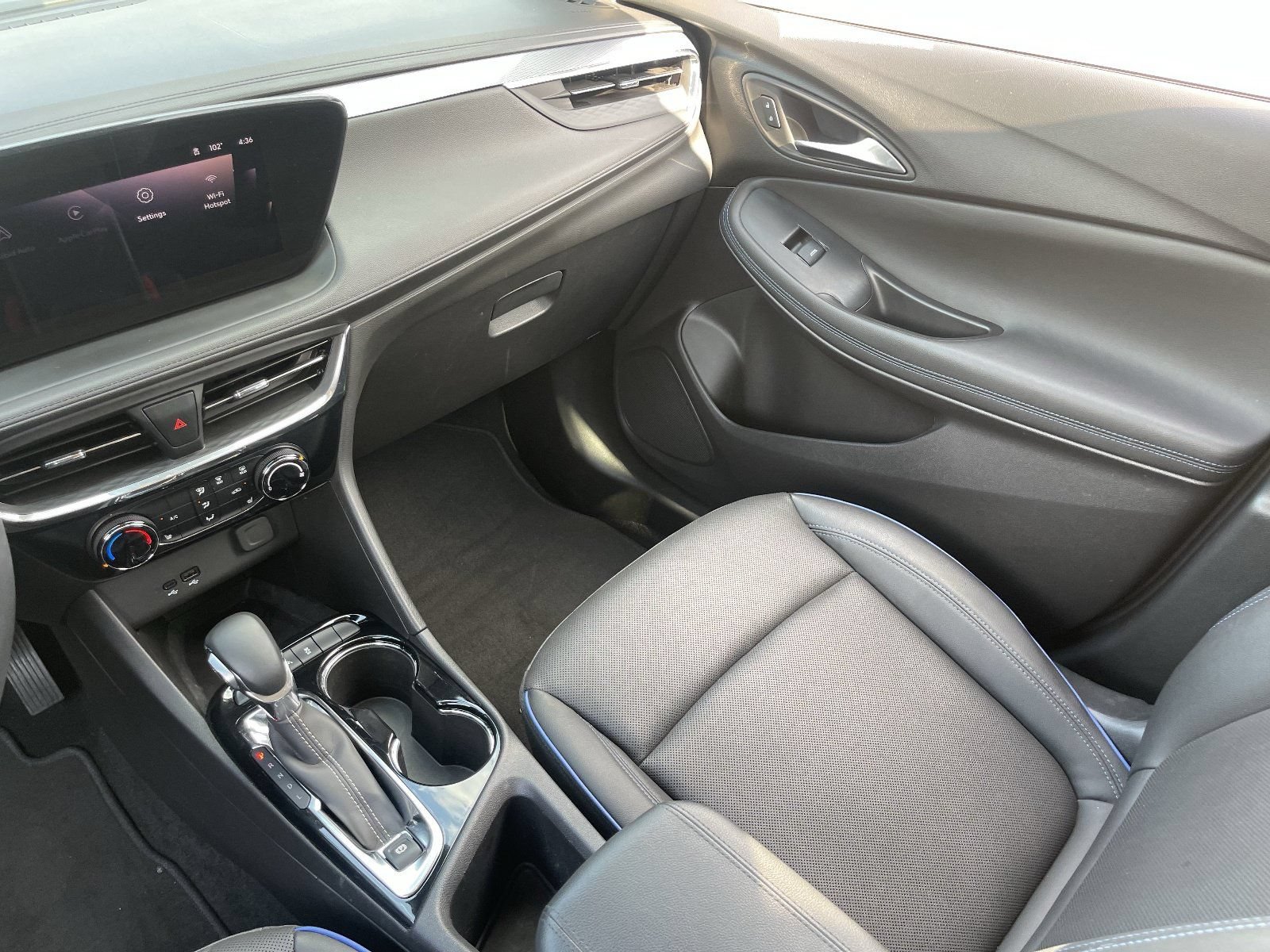 2026 Buick Encore GX Sport Touring - Photo 17