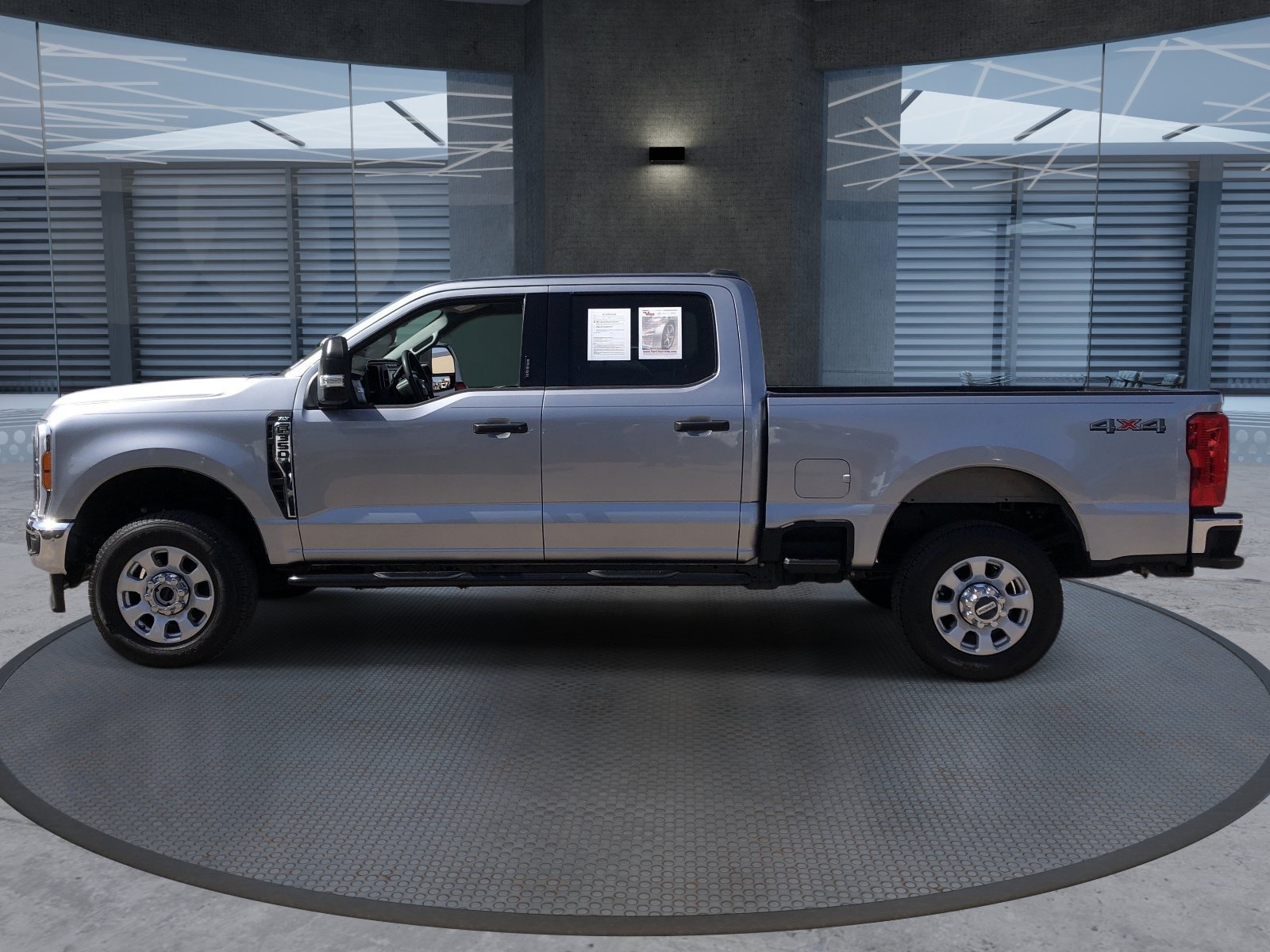Used 2023 Ford F-350 XLT Truck Crew Cab