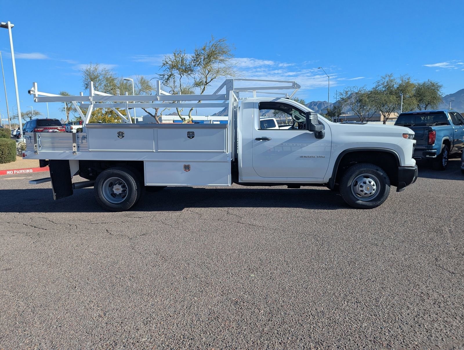 2026 Chevrolet Silverado 3500 HD Work Truck - Photo 7