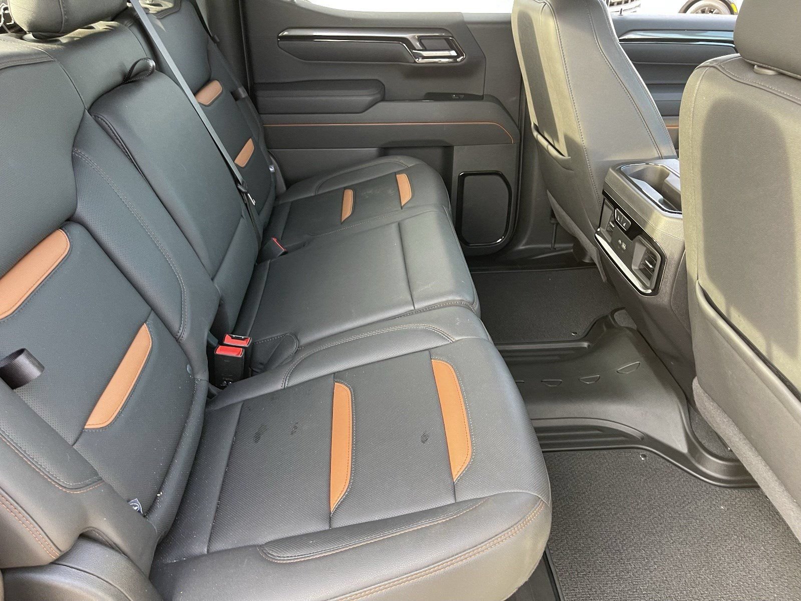 2026 GMC Sierra 1500 AT4 - Photo 14