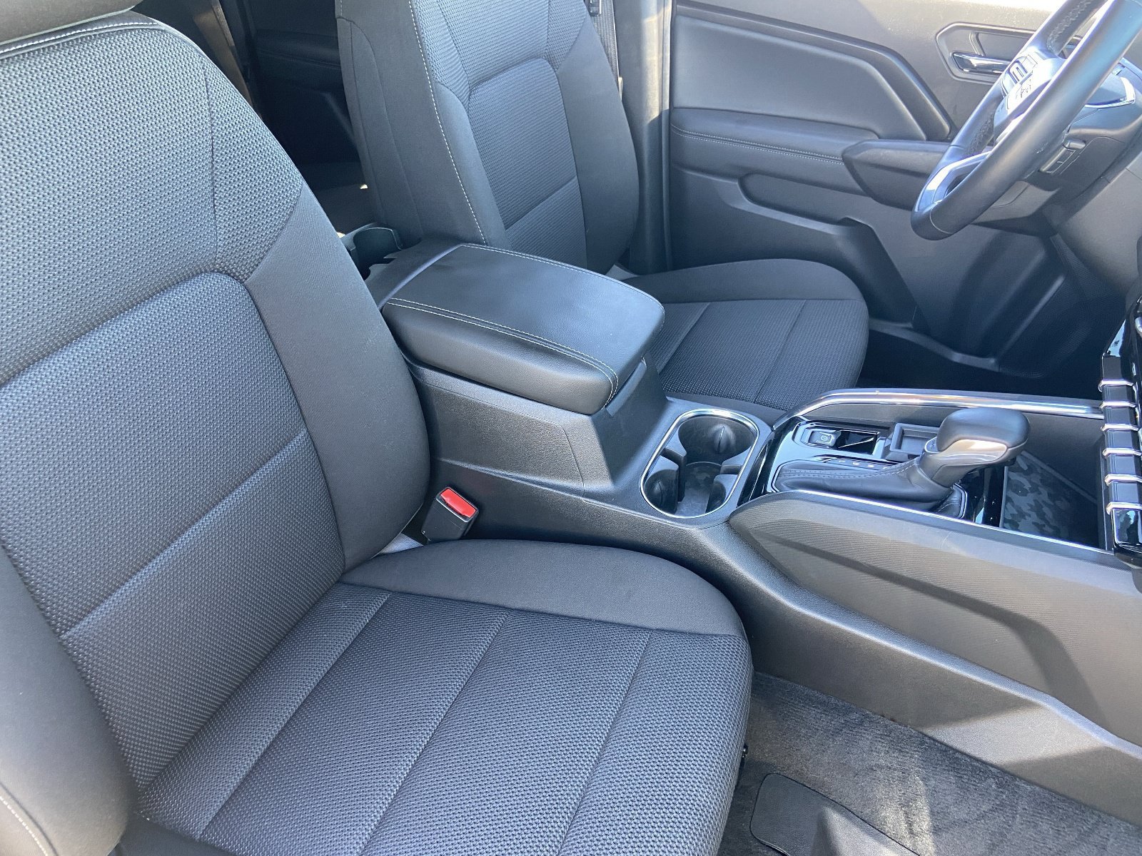 2025 GMC Canyon Elevation - Photo 10
