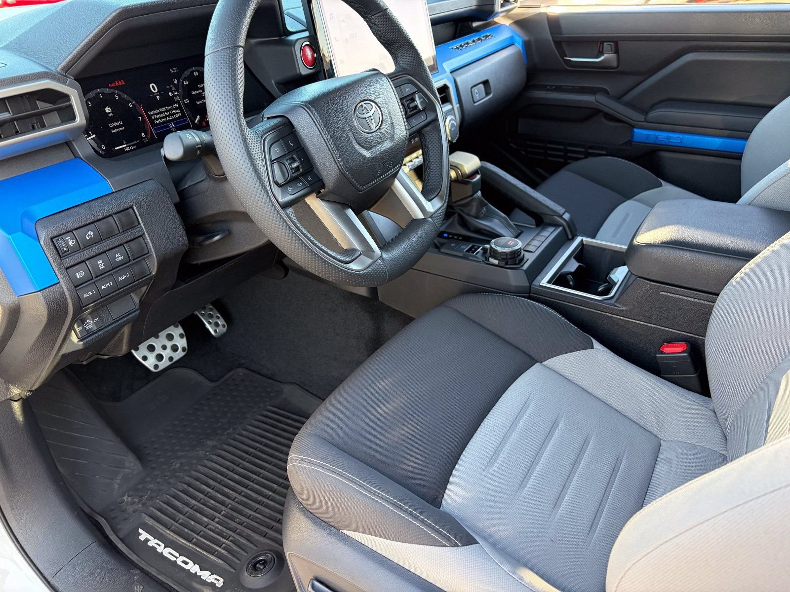 2026 Toyota Tacoma TRD Sport - Photo 19