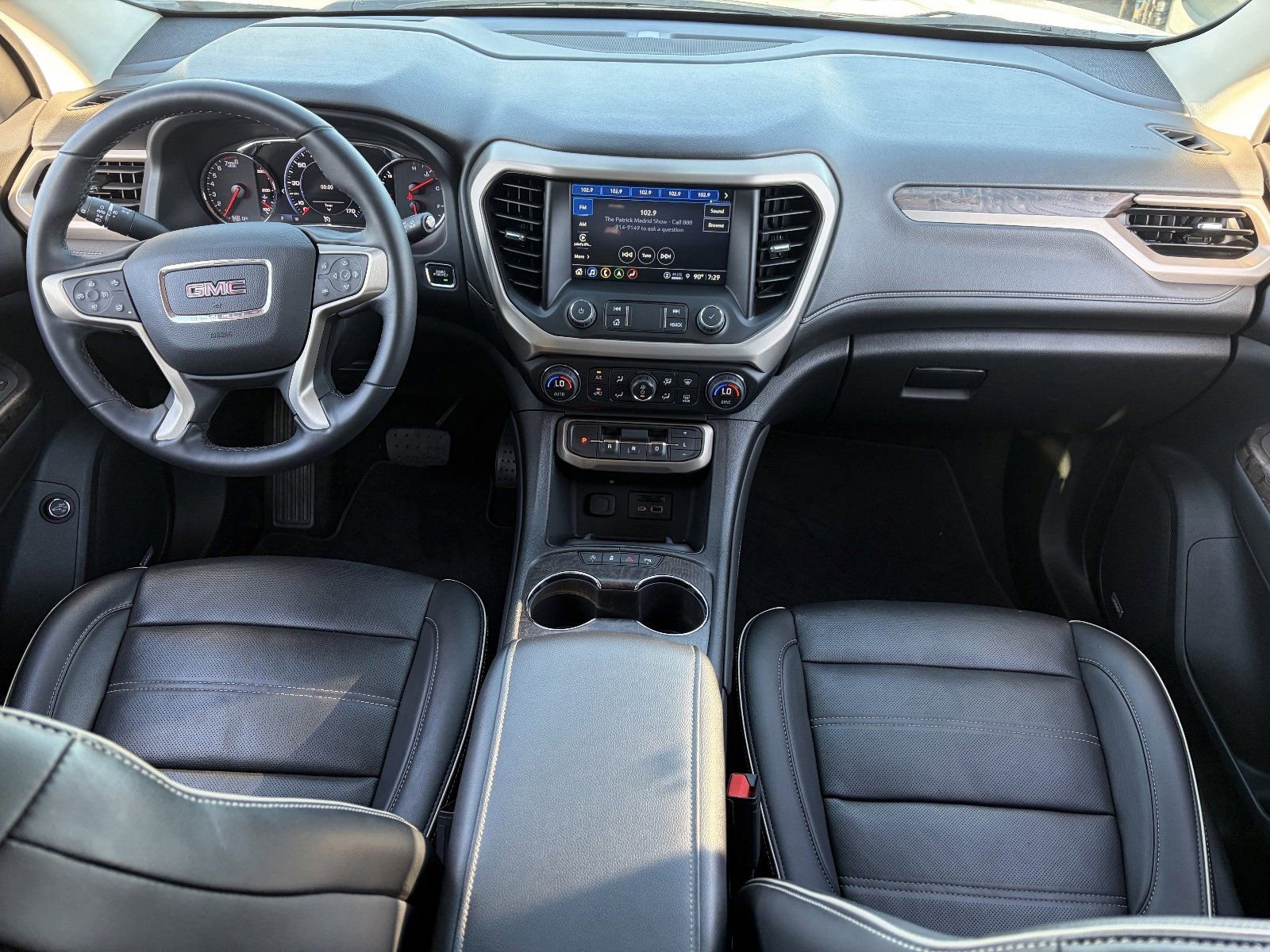 2023 GMC Acadia Denali - Photo 16