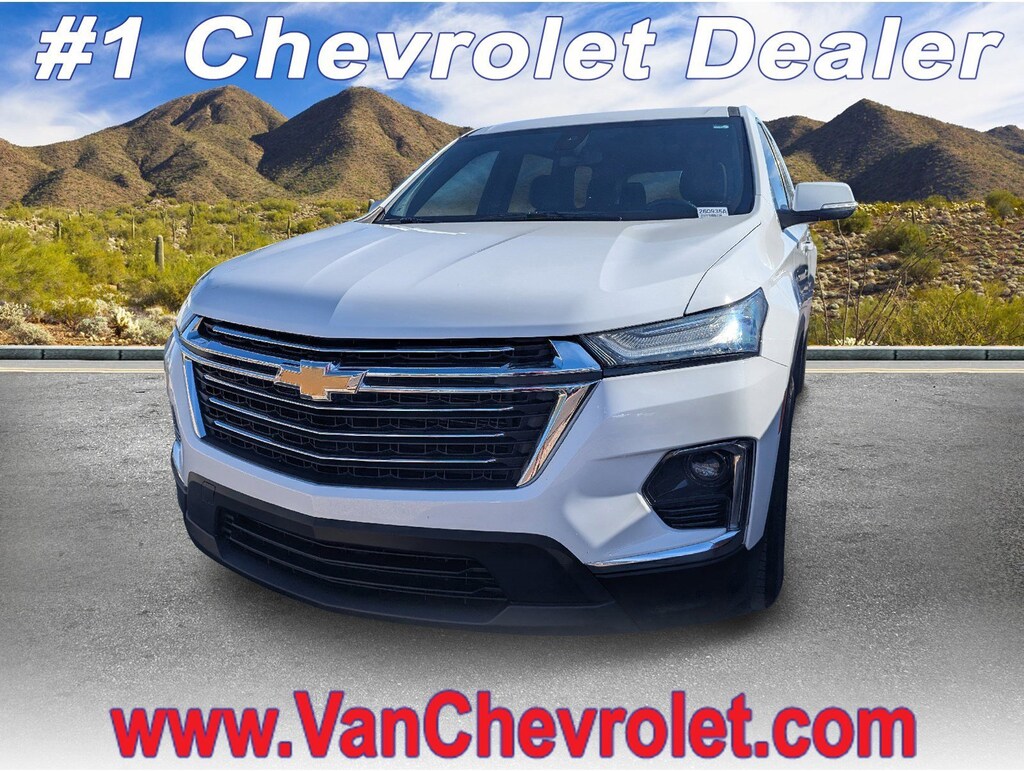 Used 2023 Chevrolet Traverse LT Cloth SUV