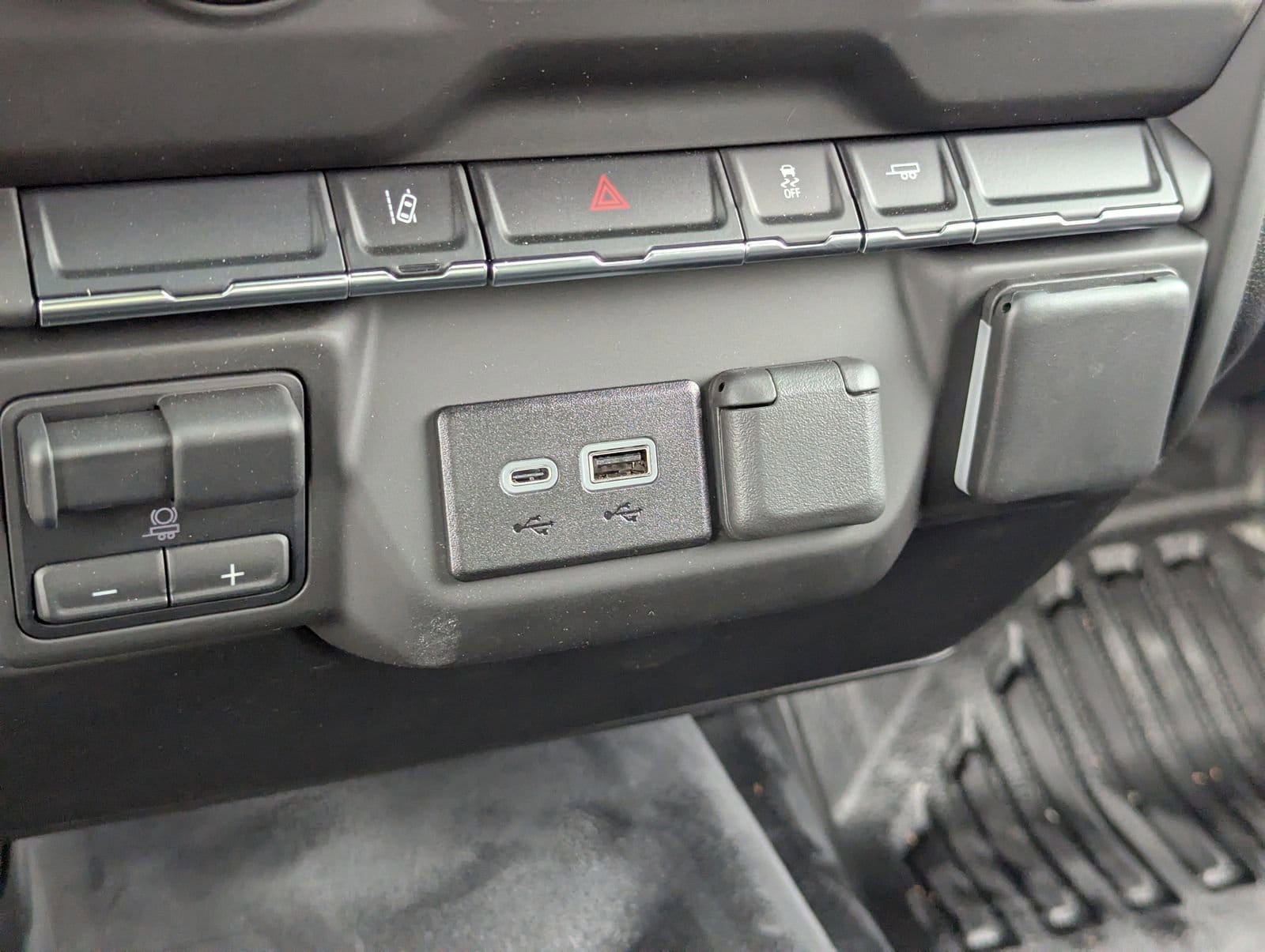 2025 Chevrolet Silverado 2500 HD Work Truck - Photo 30