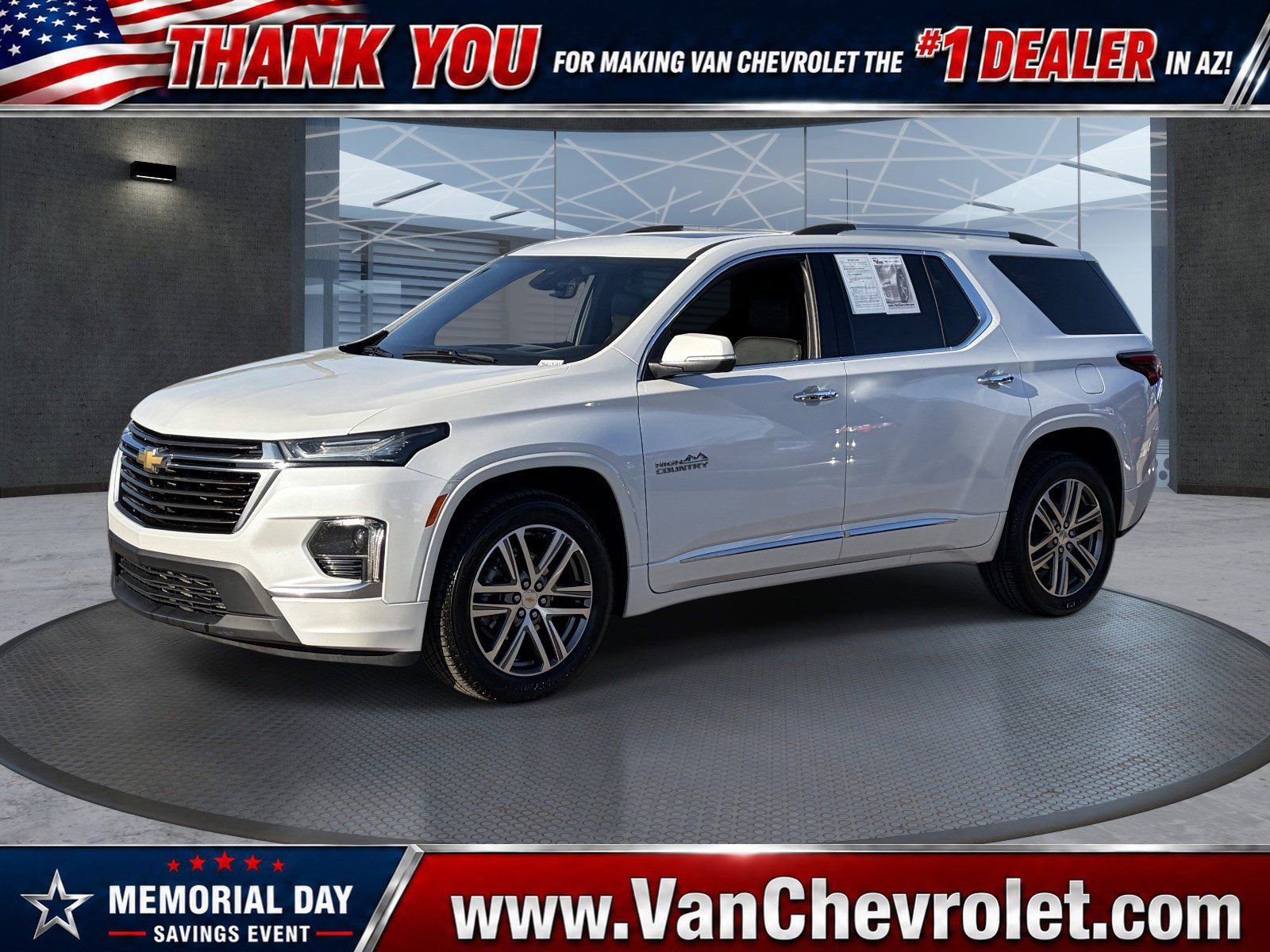 2023 Chevrolet Traverse FWD High Country's photo