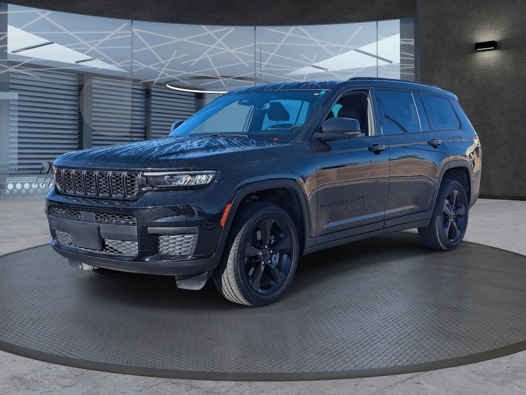 Used 2023 Jeep Grand Cherokee L Altitude X 4x4 SUV