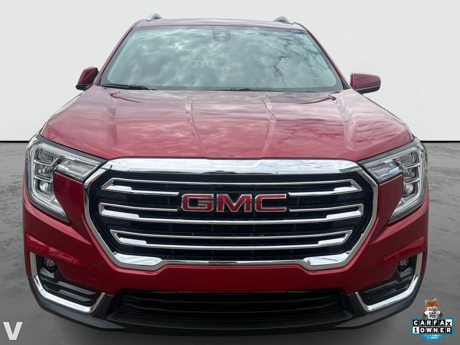 2022 Gmc Terrain SLT photo 2