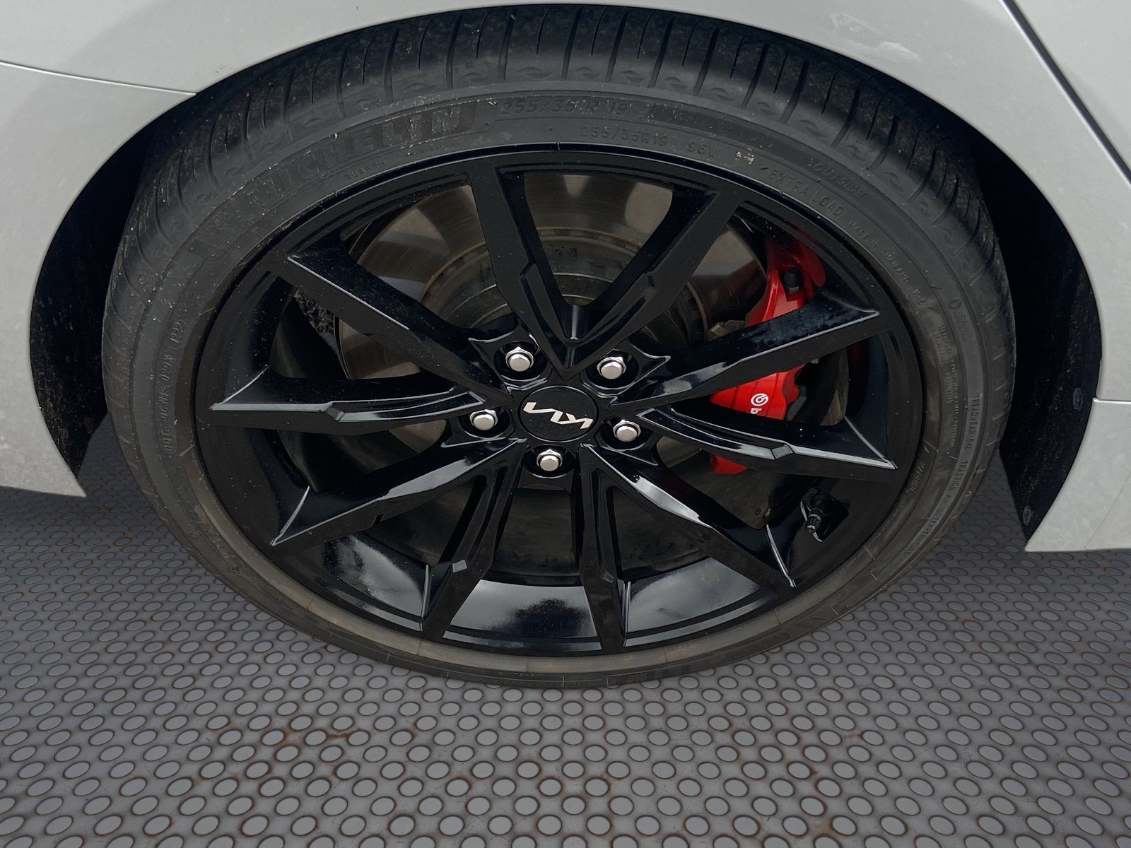 2023 Kia Stinger GT2 - Photo 10
