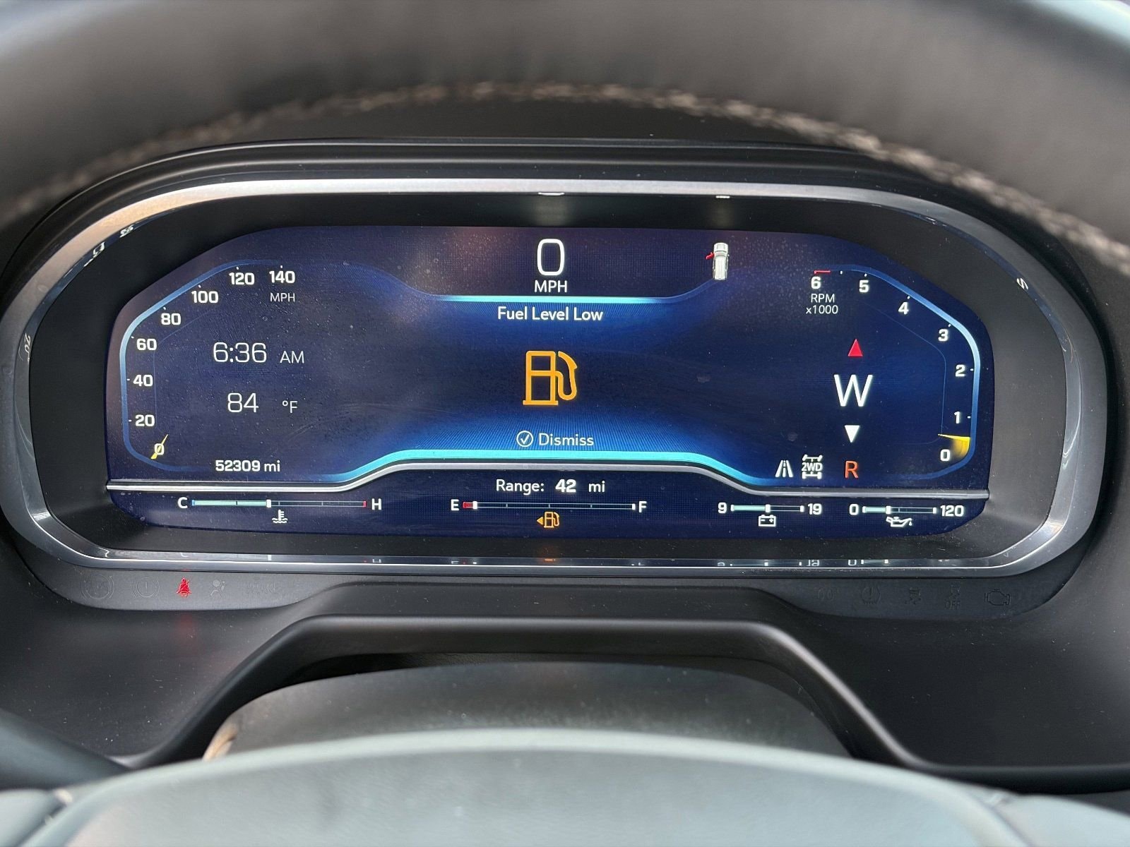 2023 Chevrolet Suburban Z71 - Photo 32