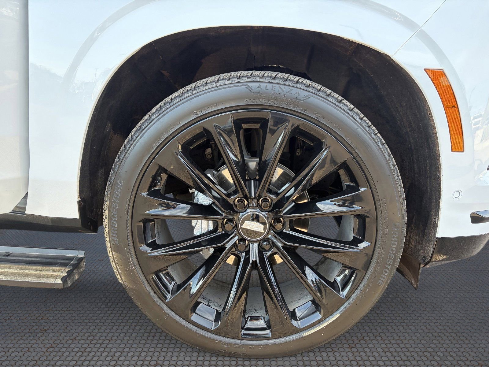 2026 Cadillac Escalade ESV Sport - Photo 10