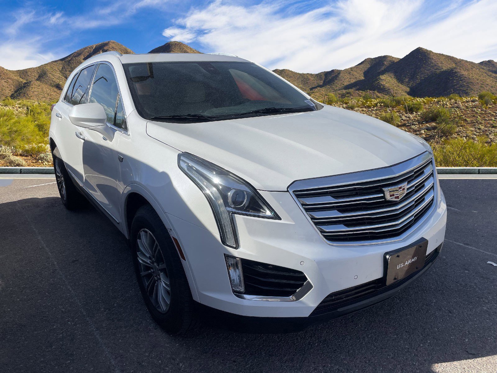 2017 Cadillac XT5 Luxury photo 3