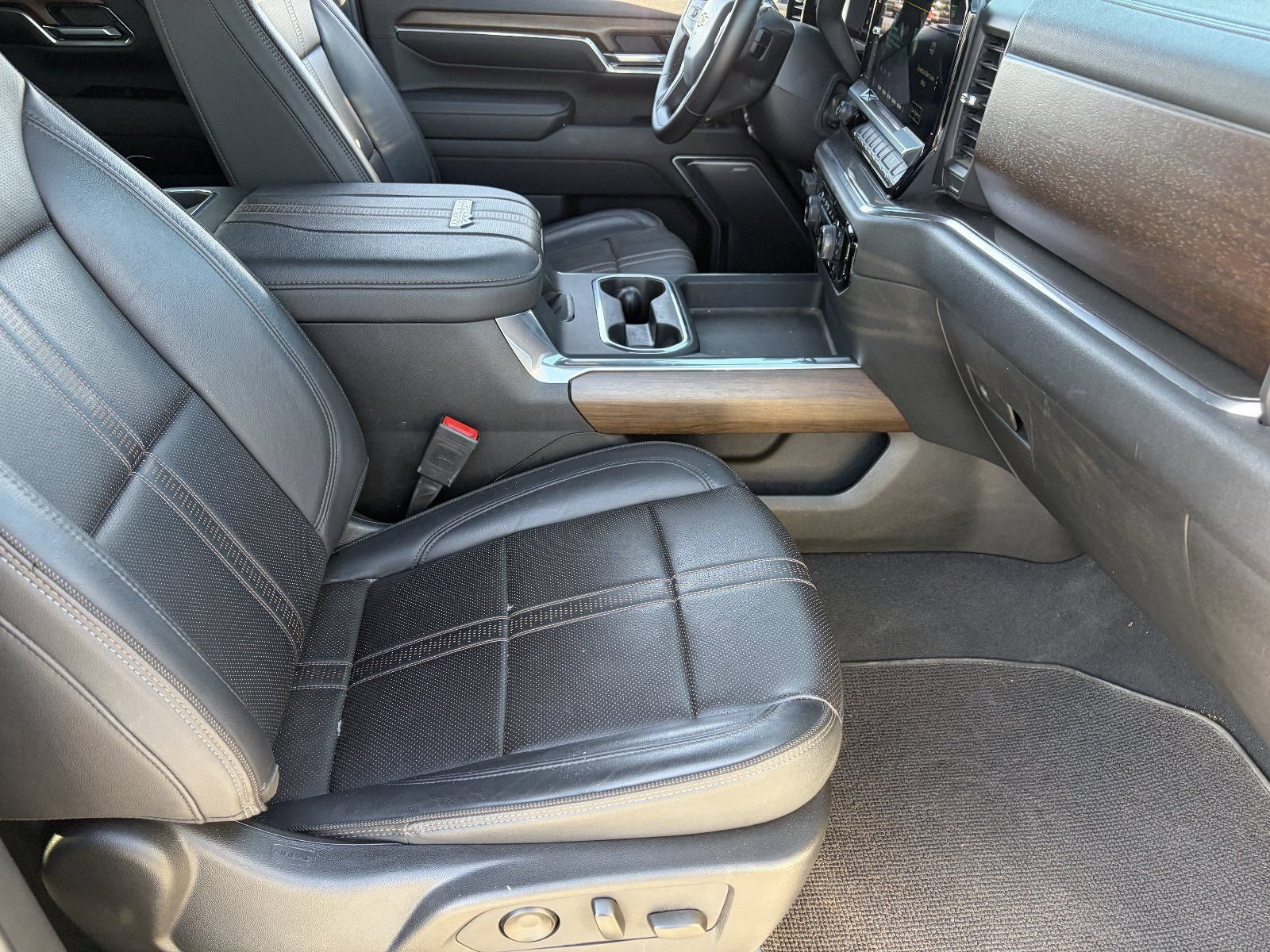 2024 Chevrolet Silverado 2500HD High Country - Photo 12